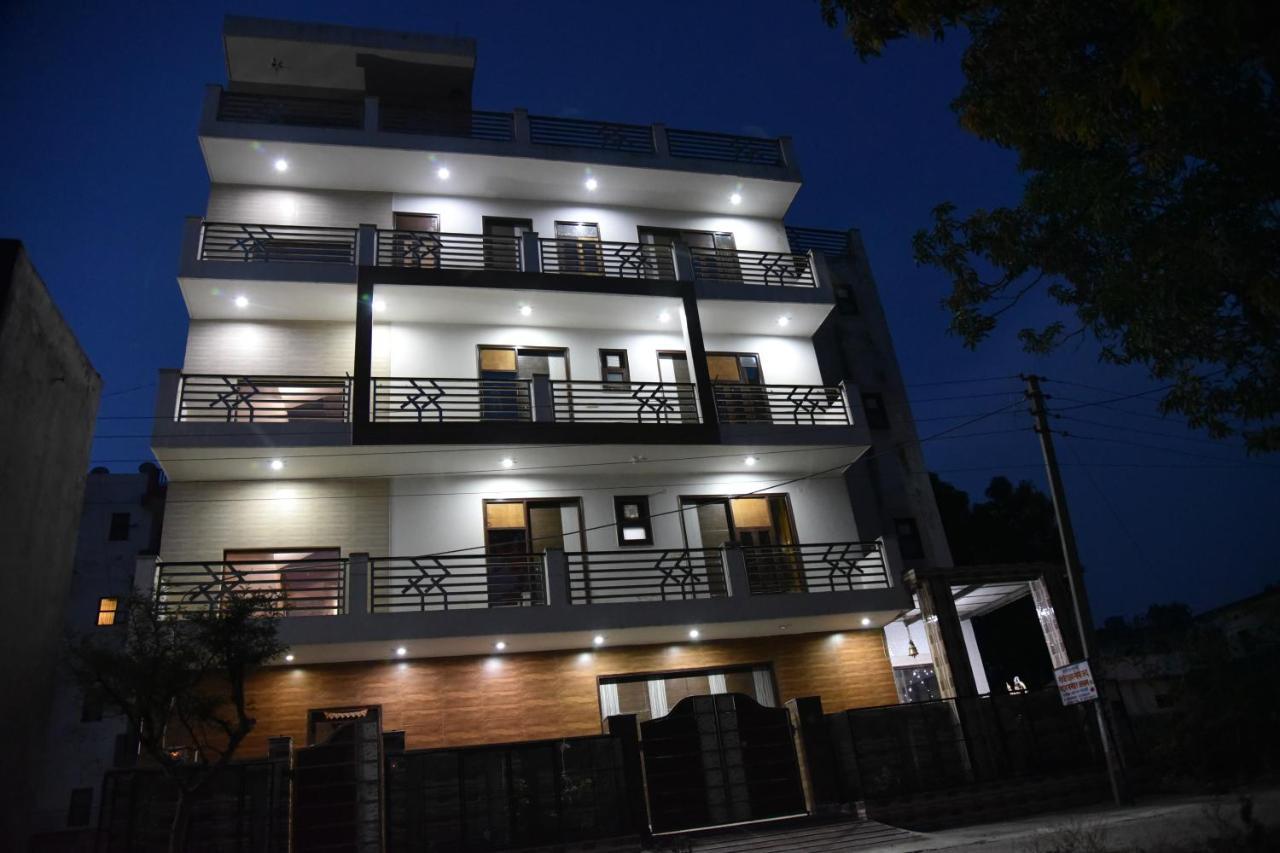Hotel Gopi Dham Haridwār Exterior foto