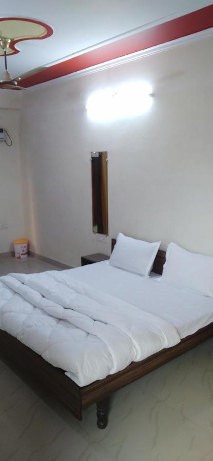 Hotel Gopi Dham Haridwār Exterior foto
