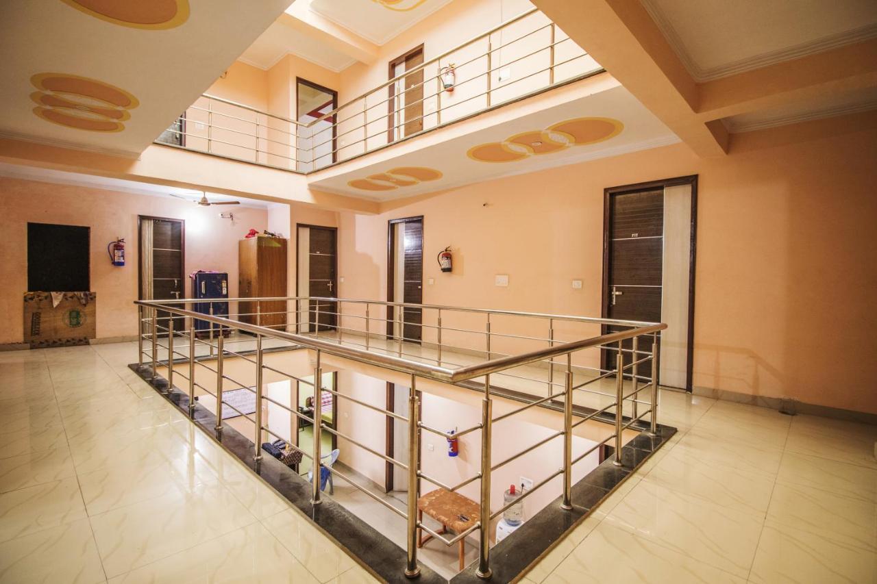 Hotel Gopi Dham Haridwār Exterior foto